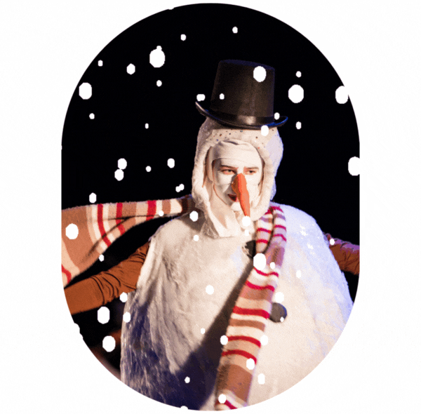 barn utkledd som snømann