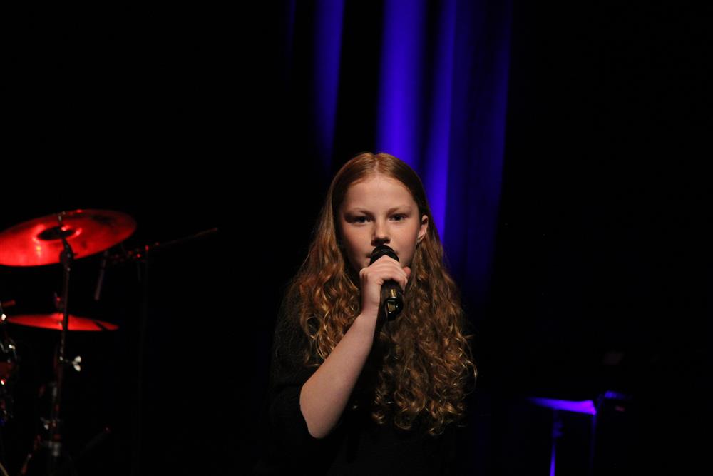 konsert med barn og unge - Klikk for stort bilde